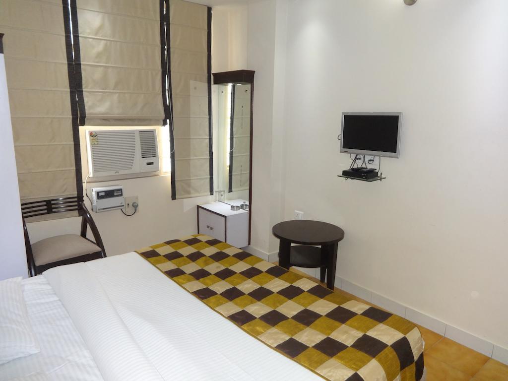 Hotel Grace New Delhi Eksteriør bilde